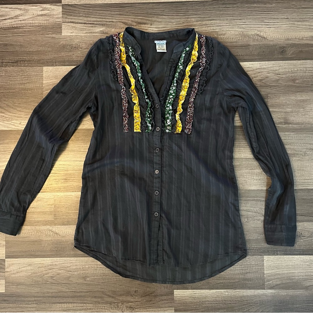 DayTrip Semi Sheer Gray Button Down Blouse SZ L
